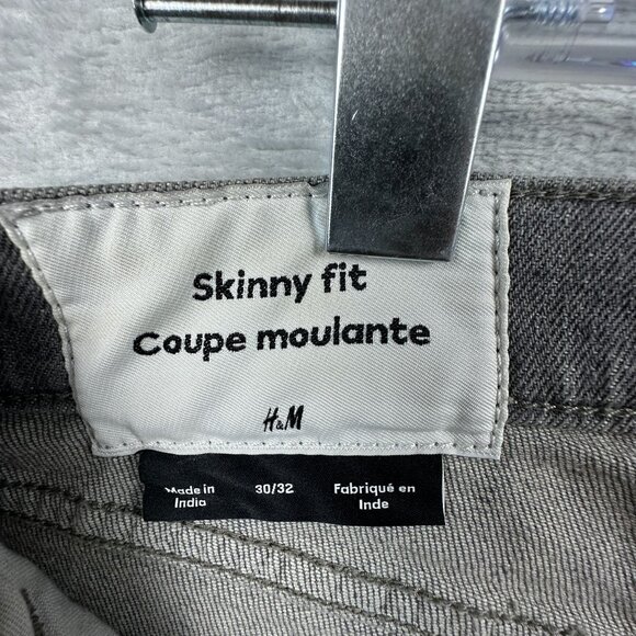 H&M Skinny Jeans Womens Size 30/32 Distressed Acid Wash Denim Gray - Picture 5 of 12